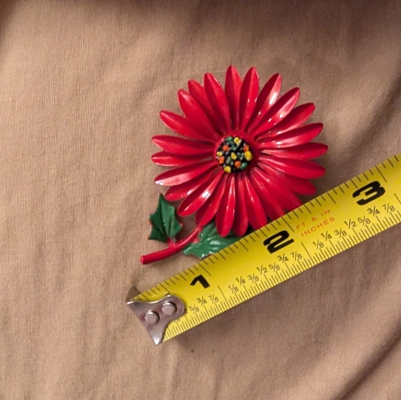 Vintage enamel Red daisy broach F - Picture 5 of 5